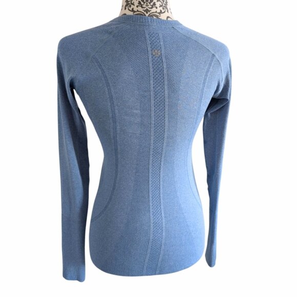 Lululemon Run: Swiftly Tech Long Sleeve Limitless Blue Rel: 1/13 Women's size 4 - Picture 4 of 16